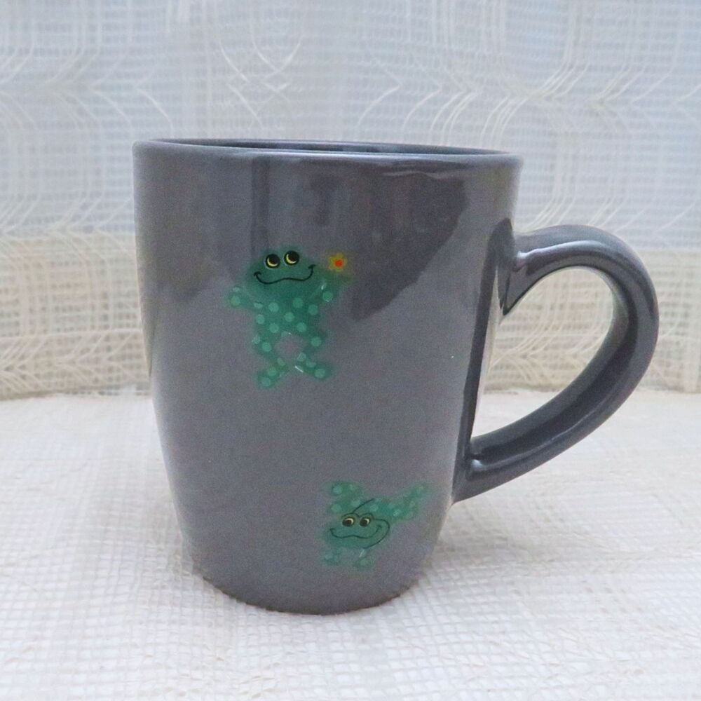 Handmade Gray Coffee Mug With Frogs 11 Ounces